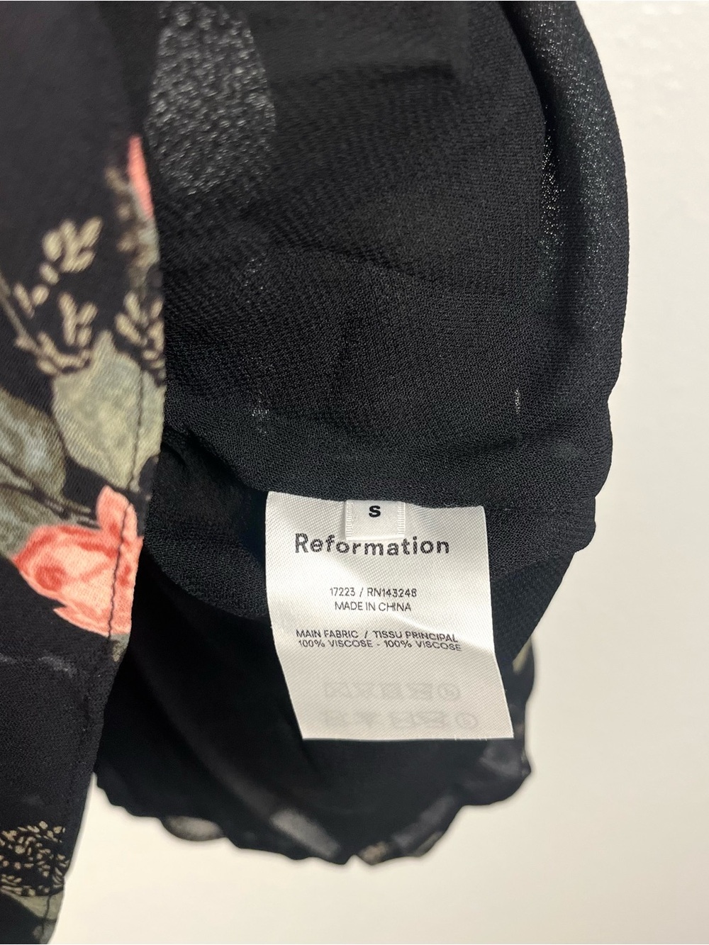 Reformation Zoe Black Rose Floral Ladybug Print Ruffled Mini Wrap Dress Small - Picture 6 of 8